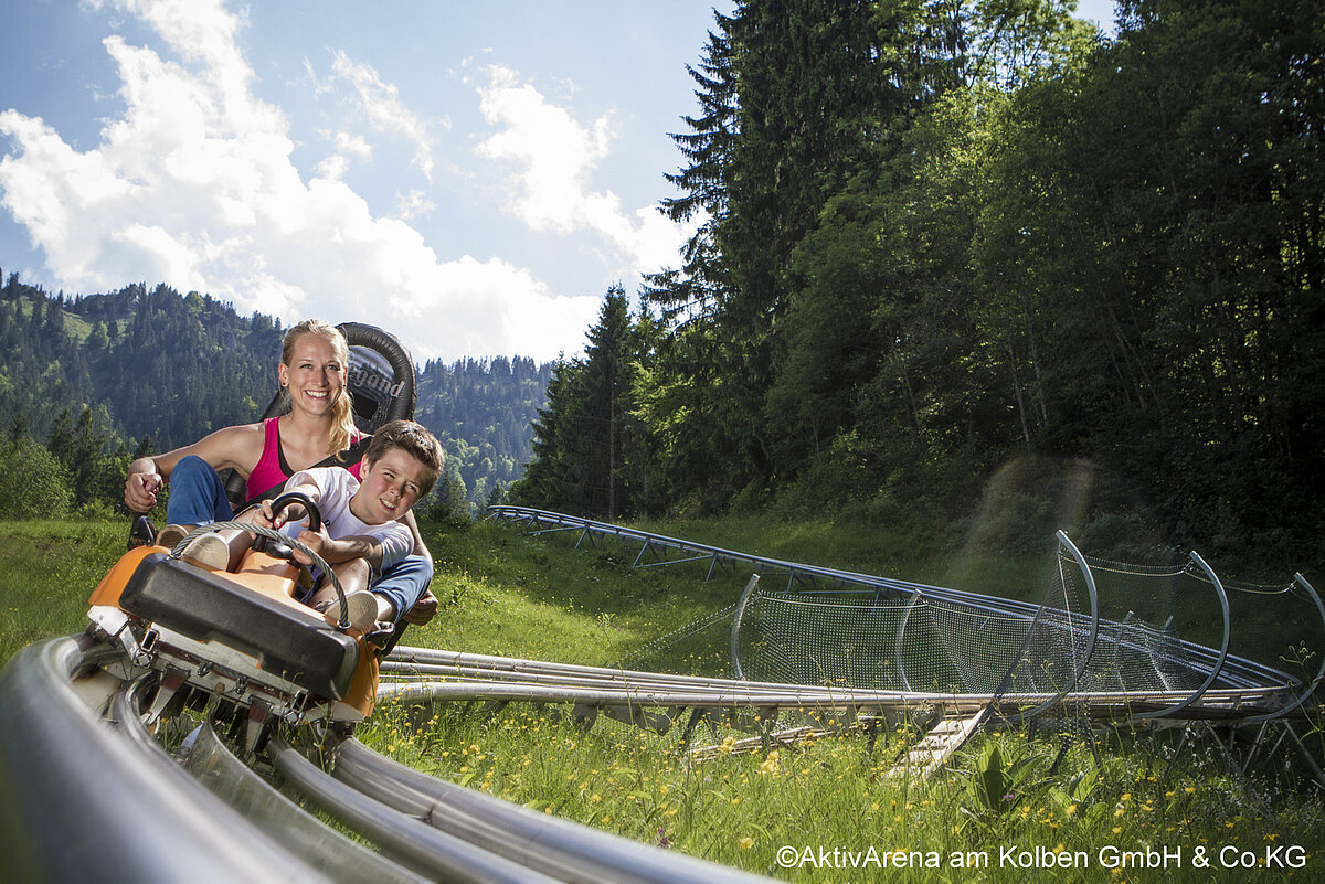 Rasante Fahrt mit dem Alpin Coaster in Oberammergau.
